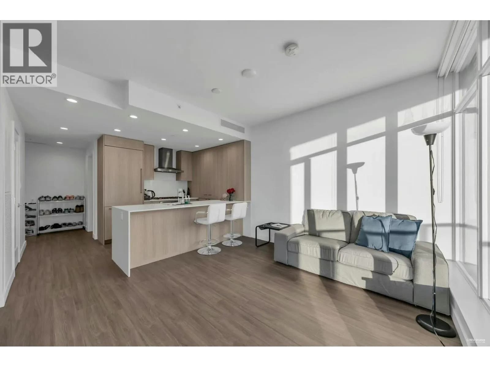 #1902 2311 BETA AVENUE, Burnaby, BC photo 5