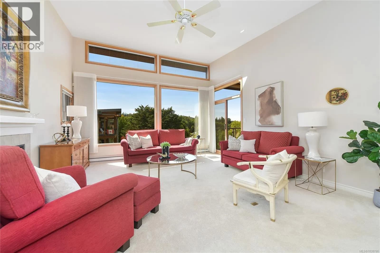 #403 5327 Cordova Bay Rd, Saanich, BC photo 3