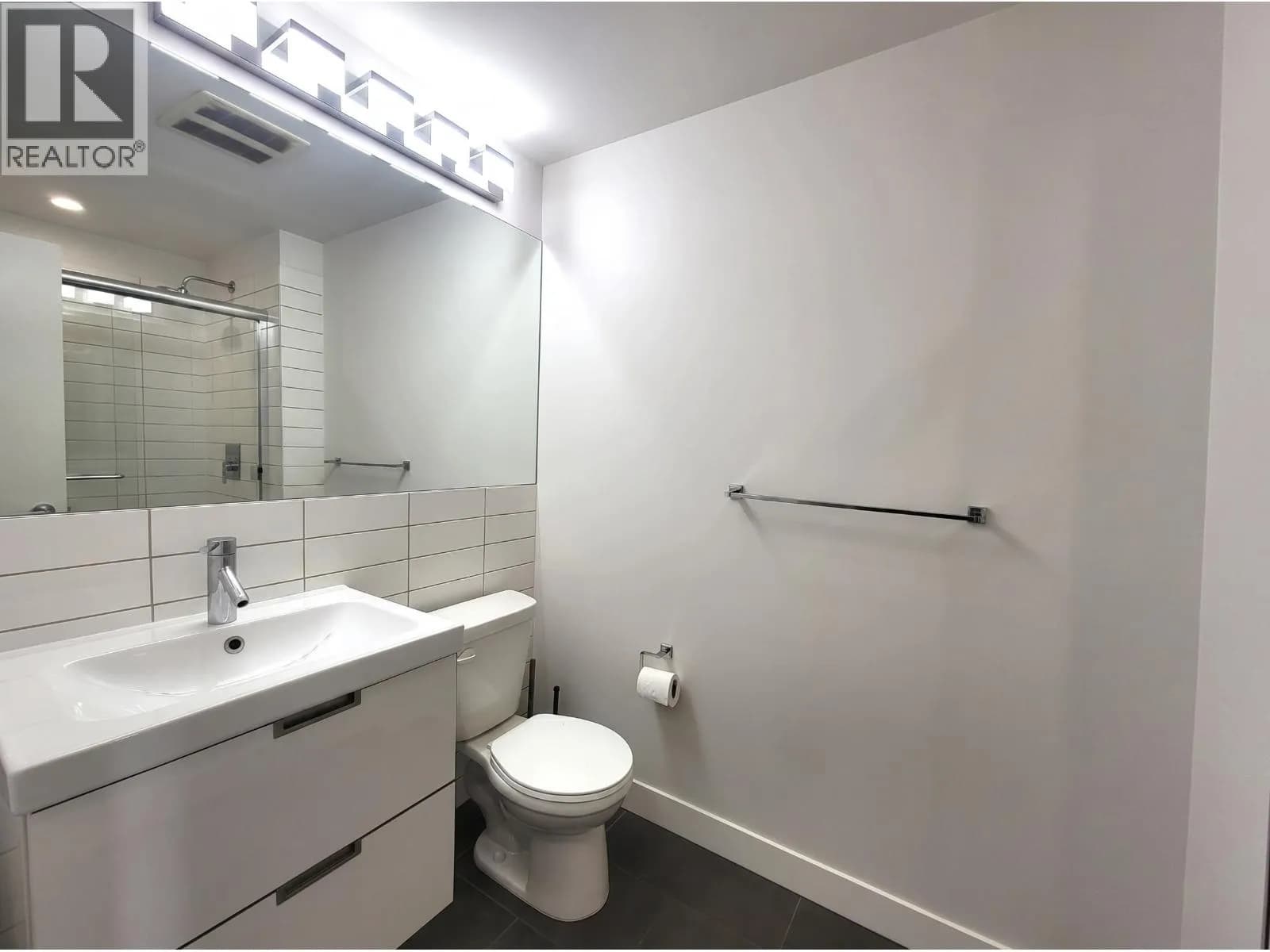 #503 138 E HASTINGS STREET, Vancouver, BC photo 4