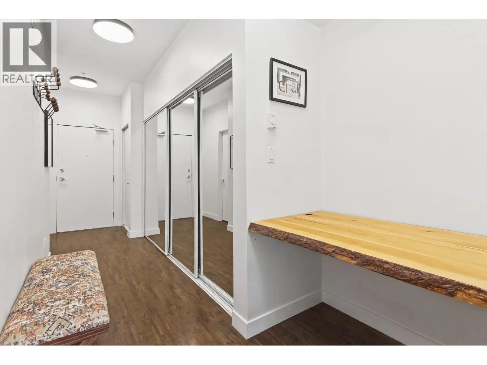 #308 37841 CLEVELAND AVENUE, Squamish, BC photo 3