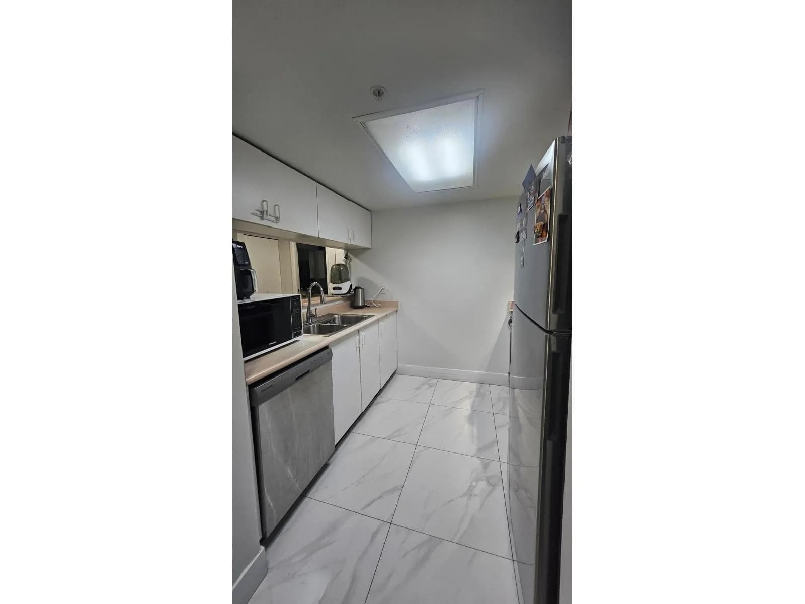 #1206 10523 UNIVERSITY DRIVE, Surrey, BC photo 3