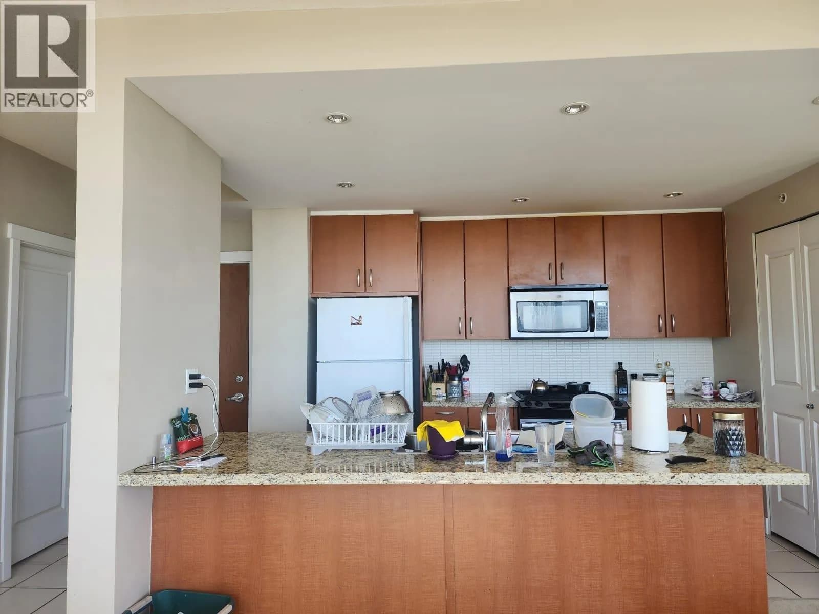 #1106 9222 UNIVERSITY CRESCENT, Burnaby, BC photo 5