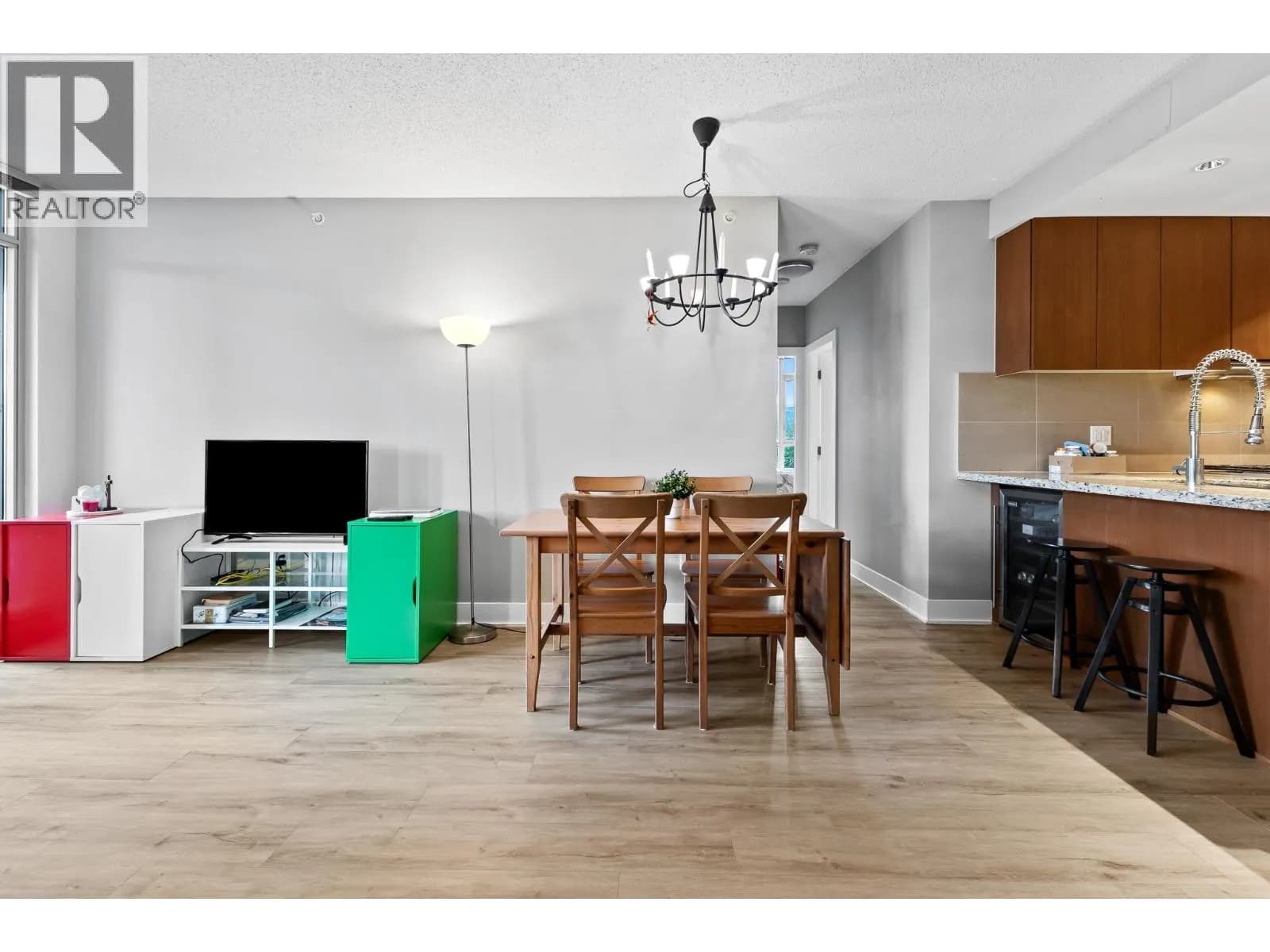 #703 1155 THE HIGH STREET, Coquitlam, BC photo 4