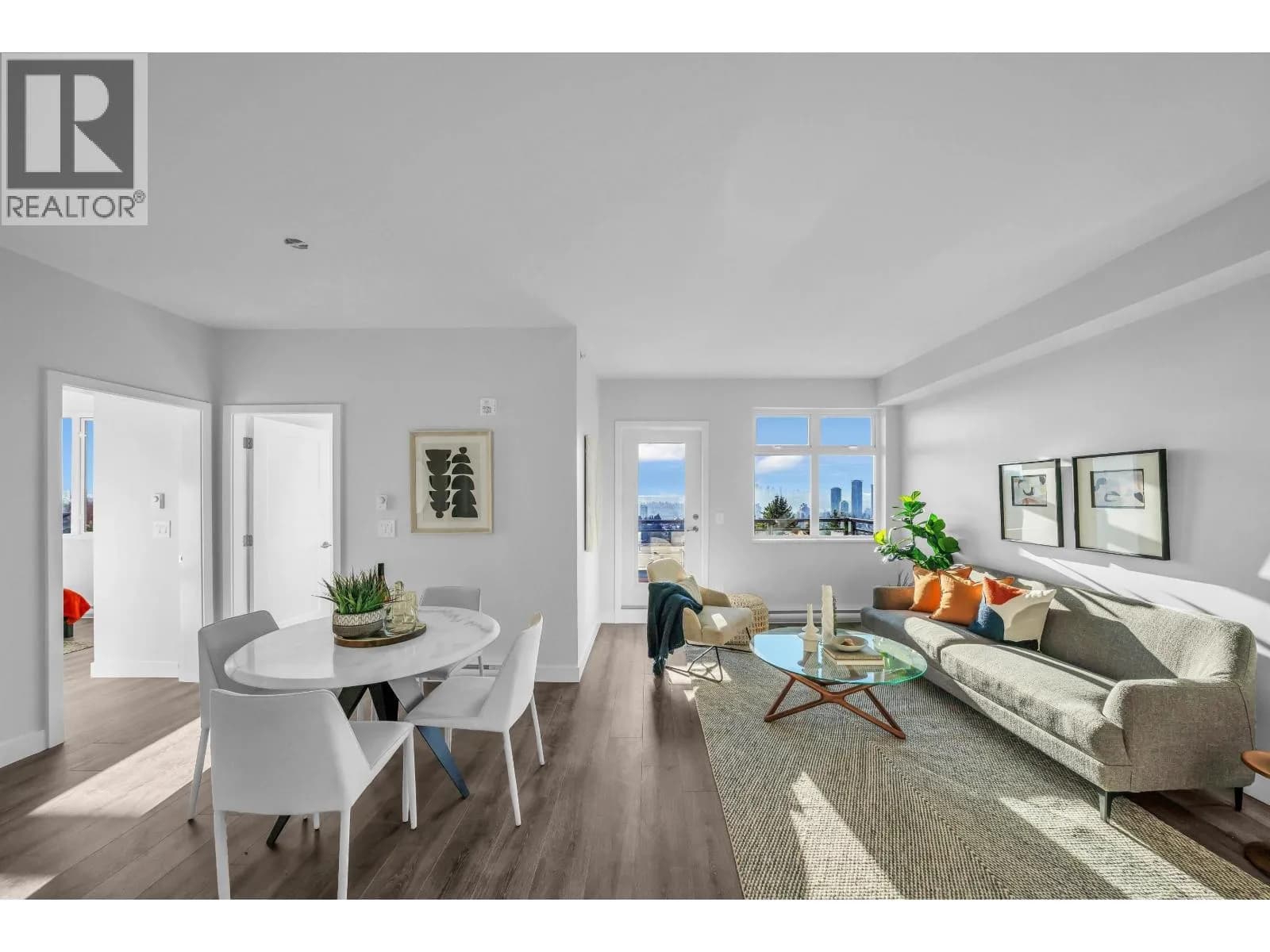 5535 HASTINGS STREET, Burnaby