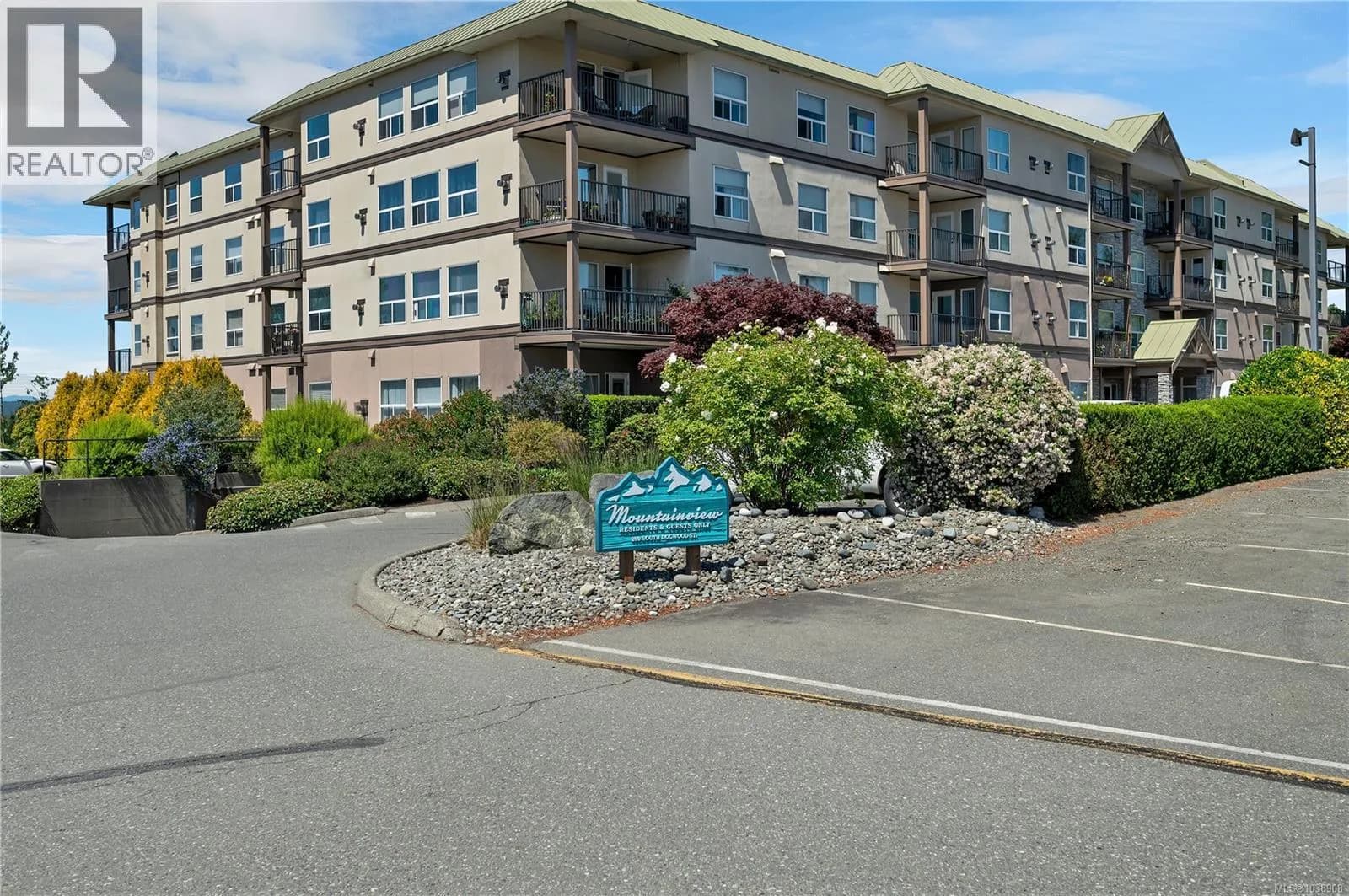 280 Dogwood St S, Campbell River