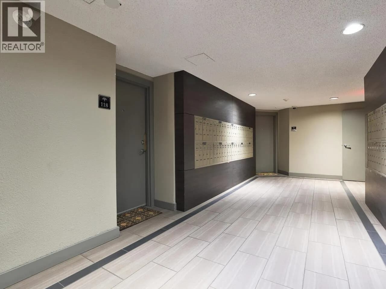 #118 9847 MANCHESTER DRIVE, Burnaby, BC photo 4