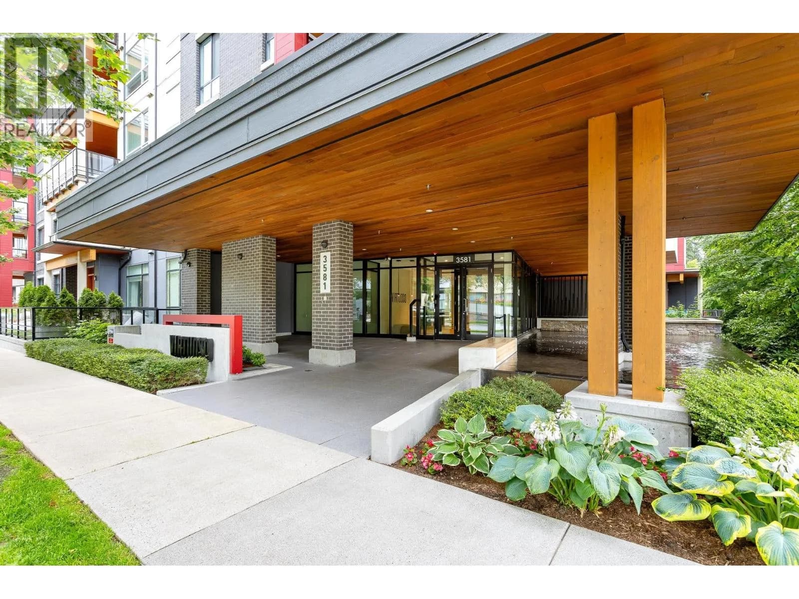 #212 3581 ROSS DRIVE, Vancouver, BC photo 2