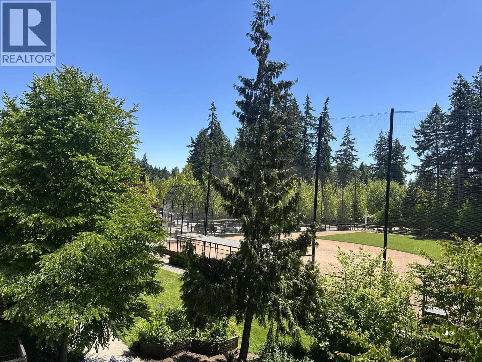 #212 3581 ROSS DRIVE, Vancouver, BC photo 5