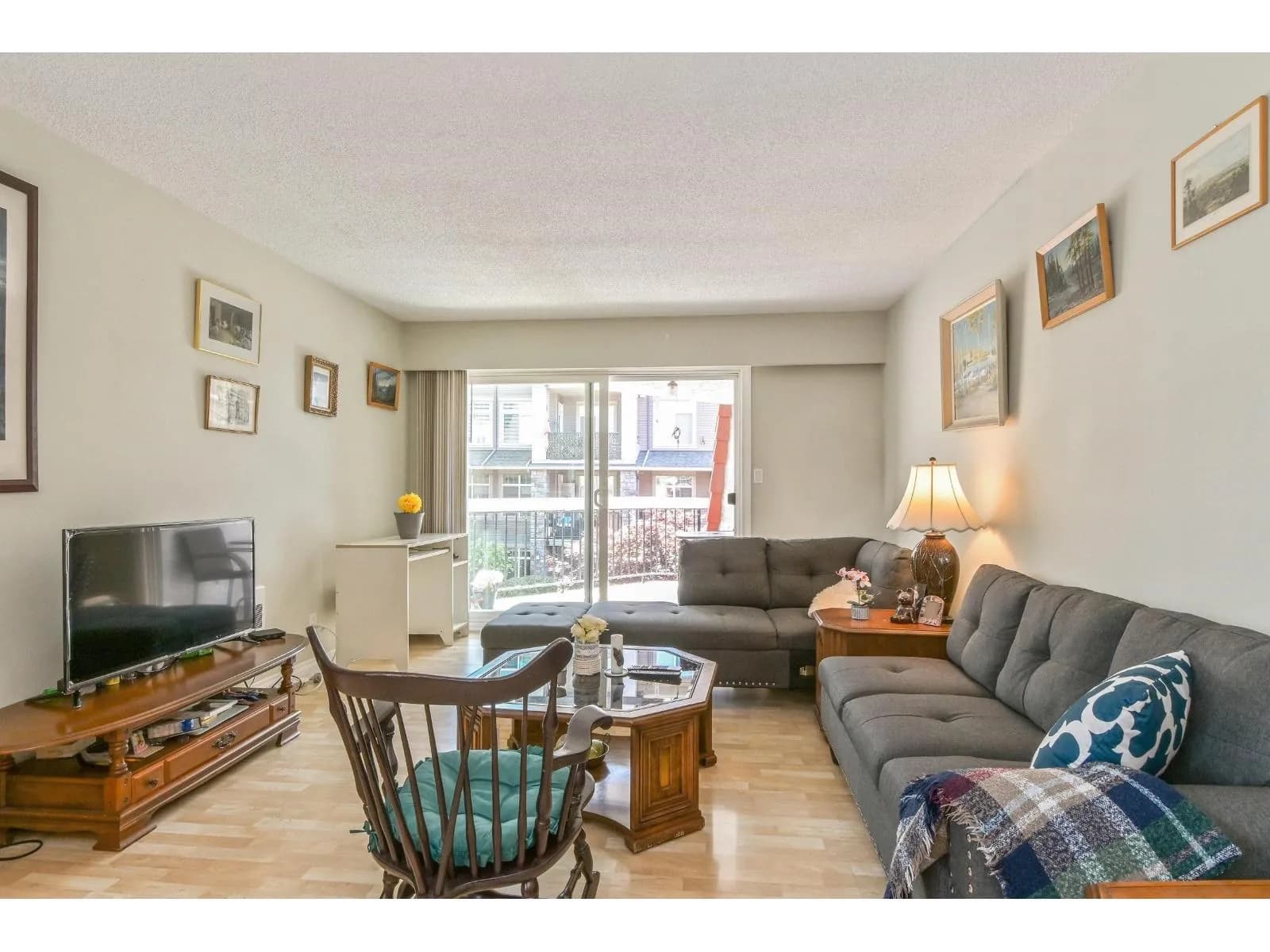 #205 9080 MARY STREET, Chilliwack, BC photo 5