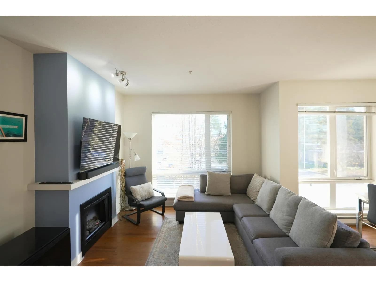 #204 13339 102A AVENUE AVENUE, Surrey, BC photo 5