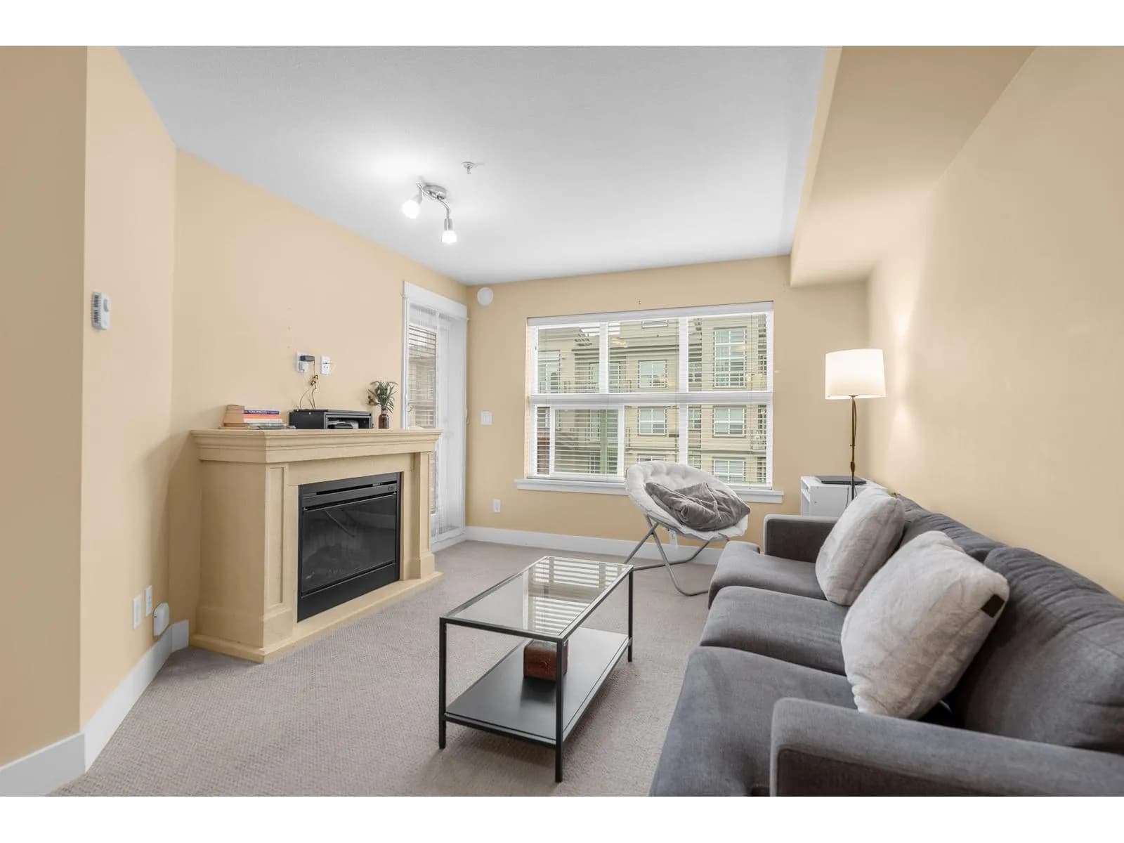#302 30525 CARDINAL AVENUE, Abbotsford, BC photo 4
