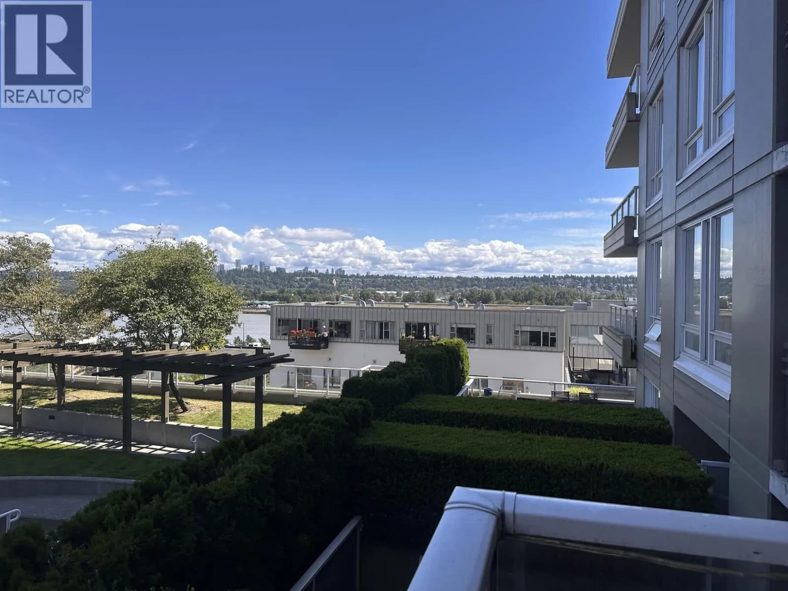 #601 39 SIXTH STREET, New Westminster, BC photo 5