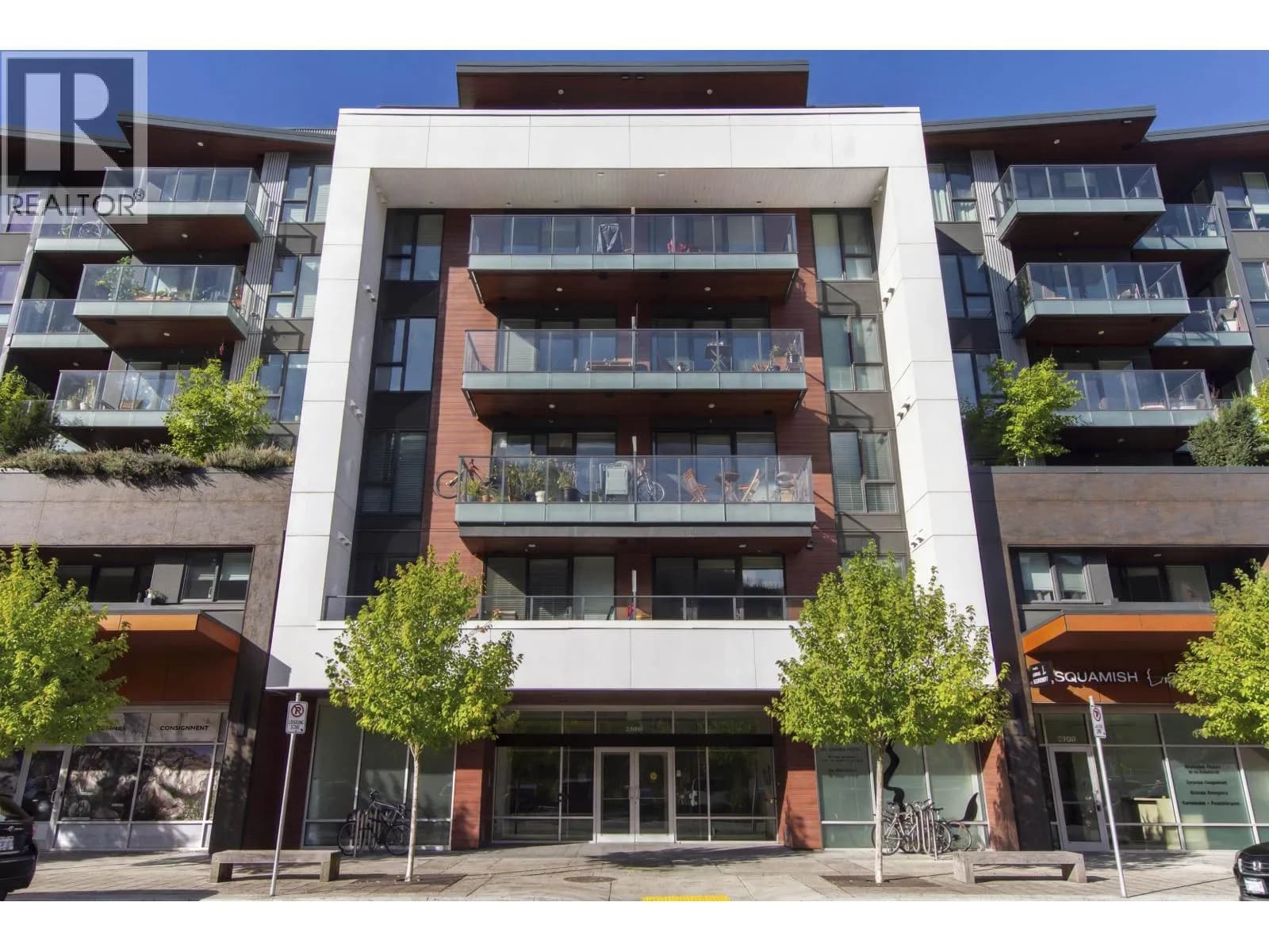 37881 CLEVELAND AVENUE, Squamish