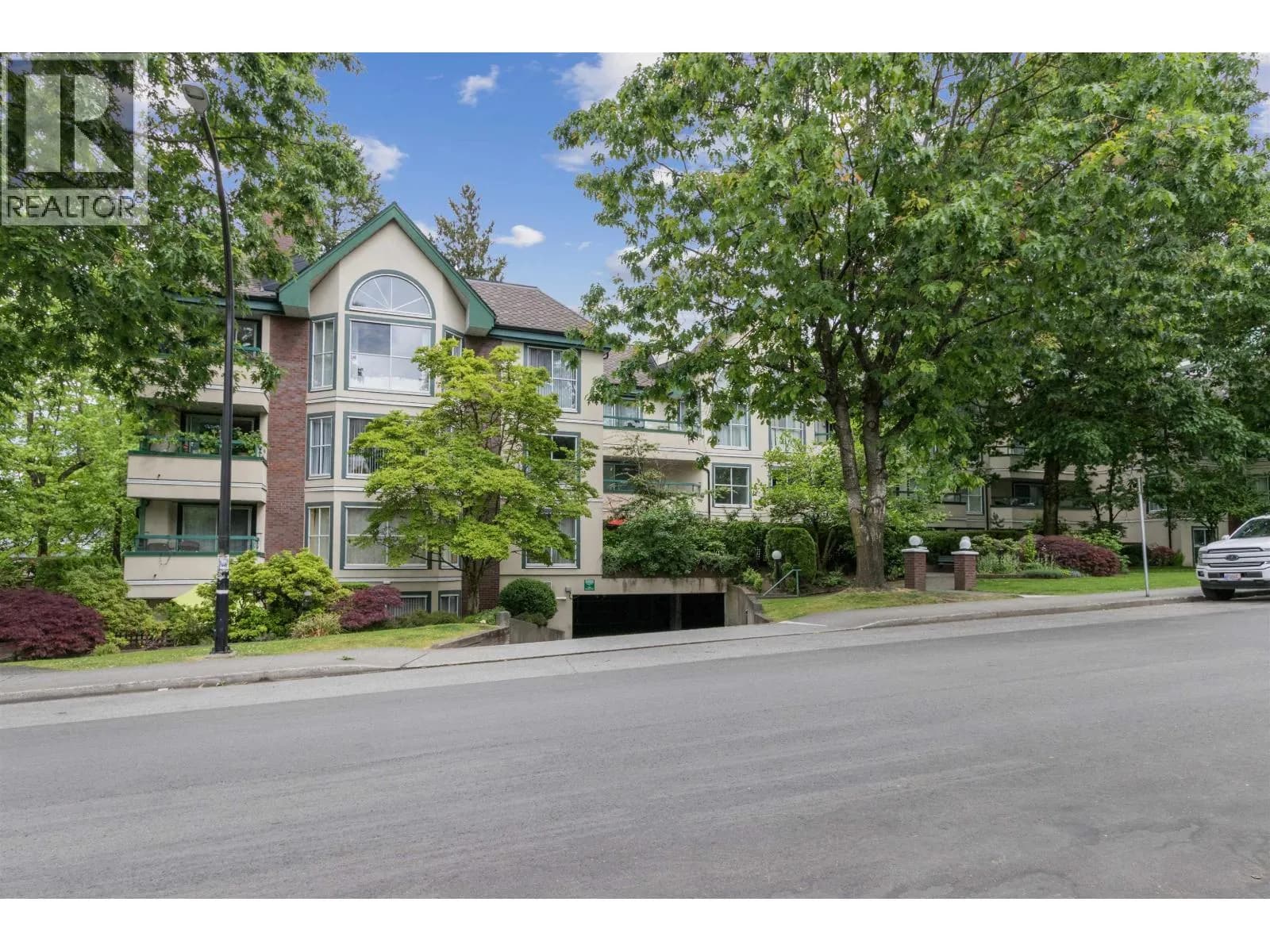 Sheffield Court II, Burnaby