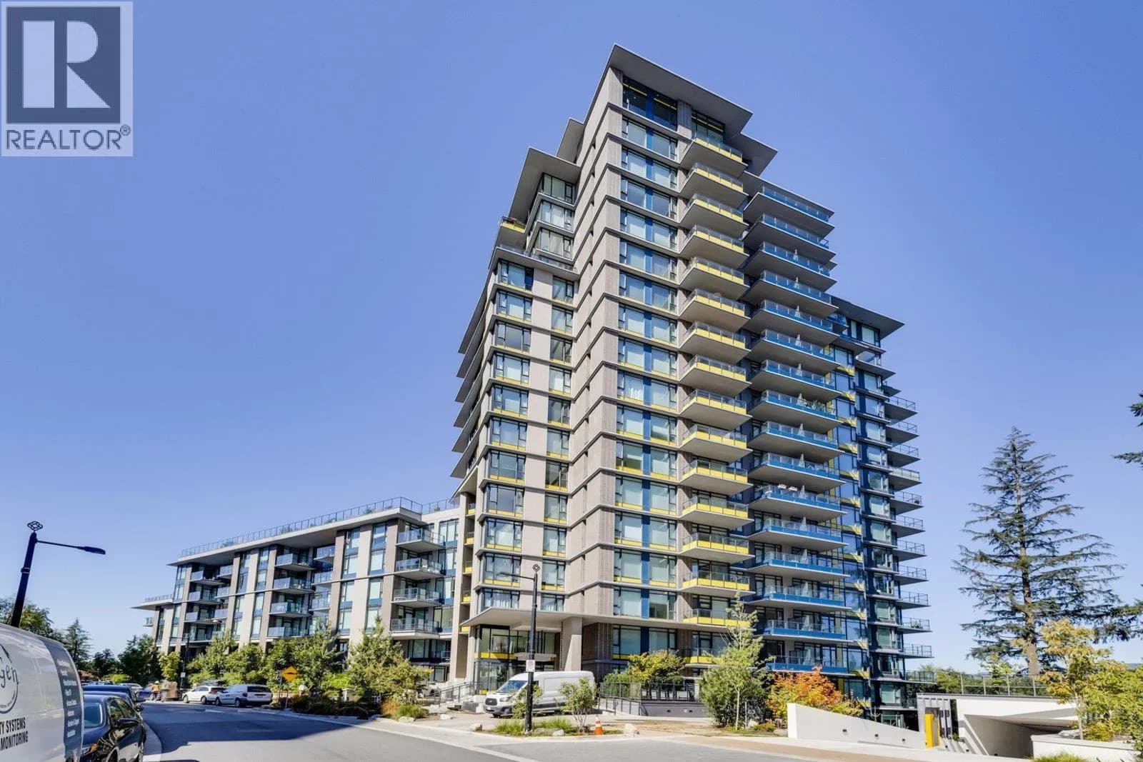 8850 UNIVERSITY CRESCENT, Burnaby