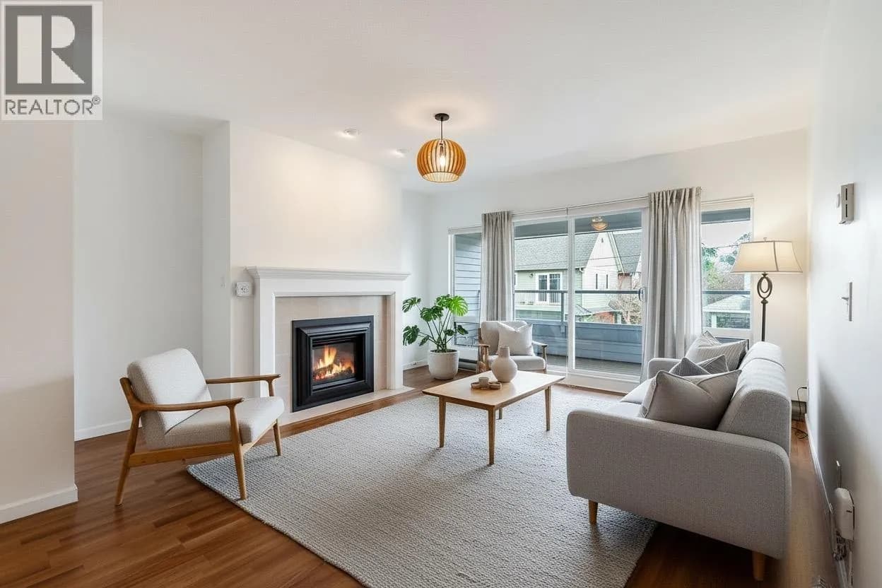 4989 47 AVENUE, Ladner