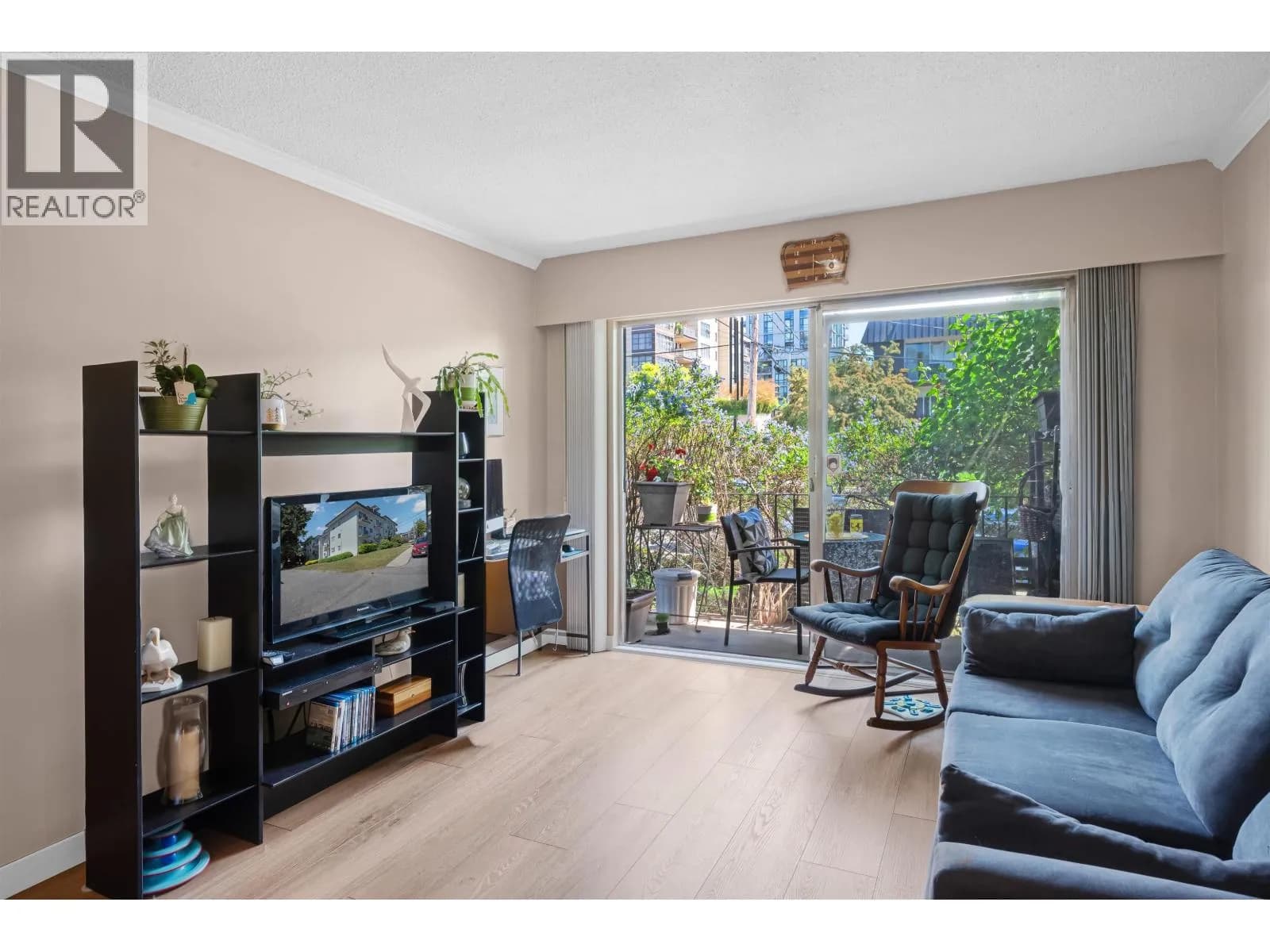 611 BLACKFORD STREET, New Westminster