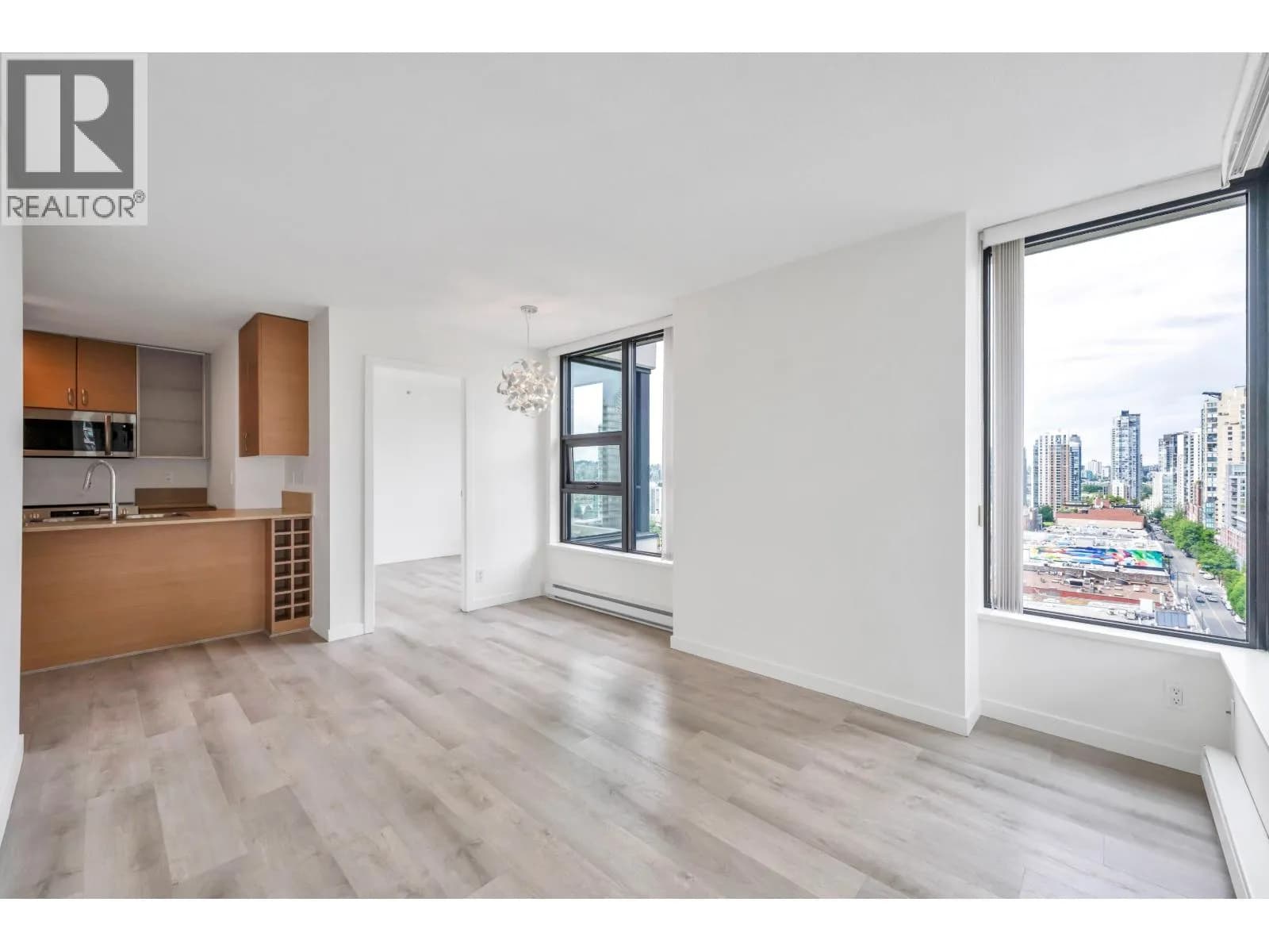 #1601 928 HOMER STREET, Vancouver, BC photo 5