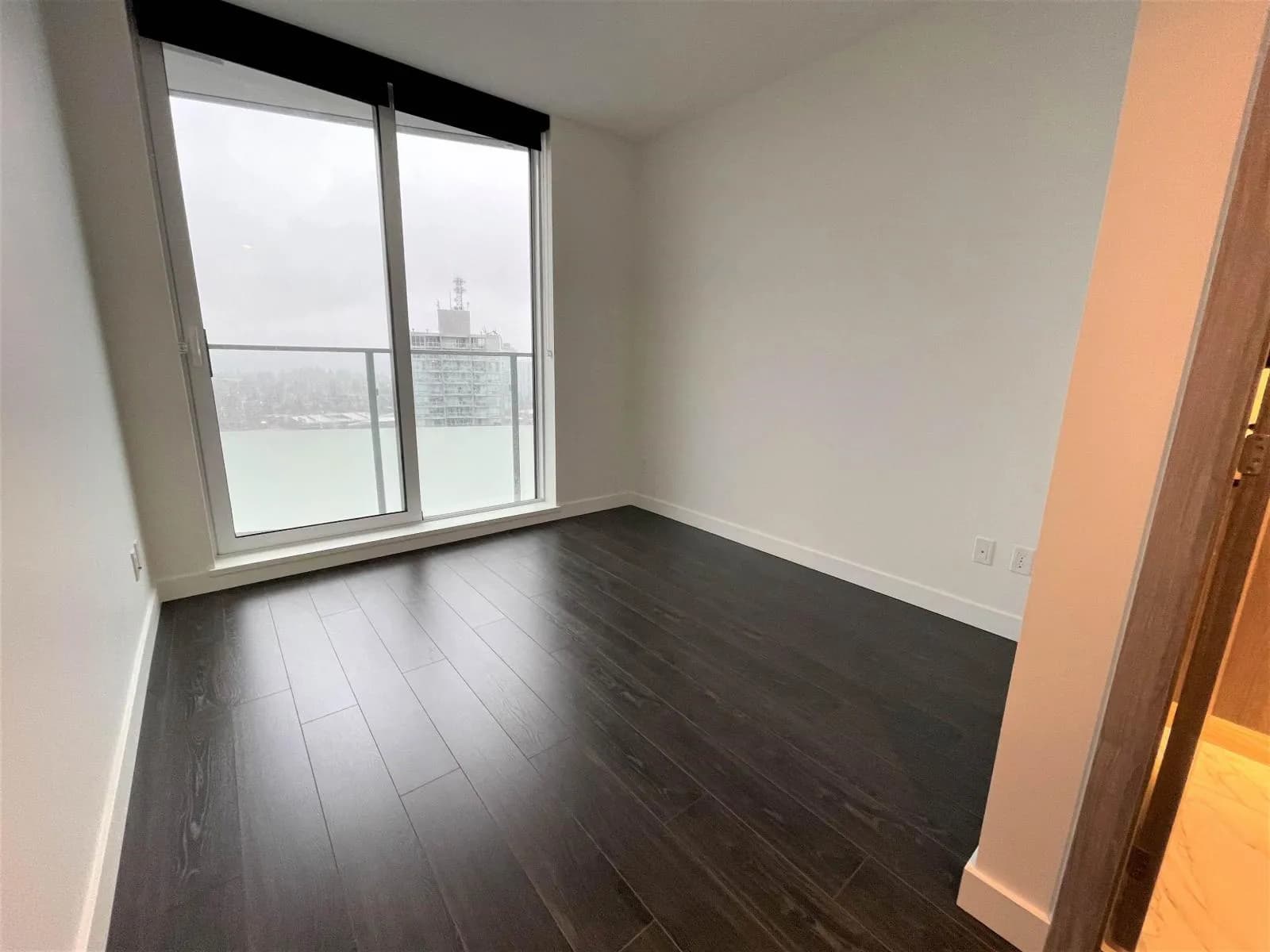 #3303 9887 WHALLEY BOULEVARD, Surrey, BC photo 5