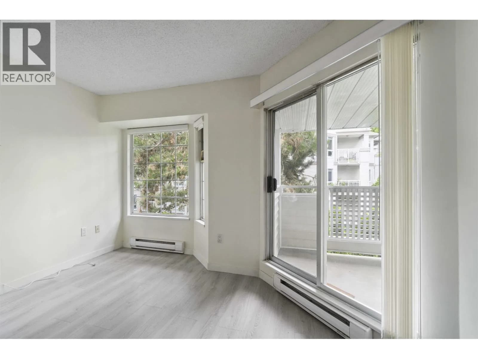 #218 7591 MOFFATT ROAD, Richmond, BC photo 4