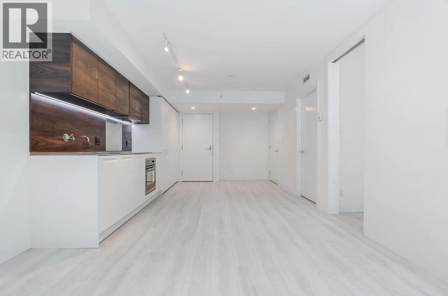 #501 1133 HORNBY STREET, Vancouver, BC photo 4