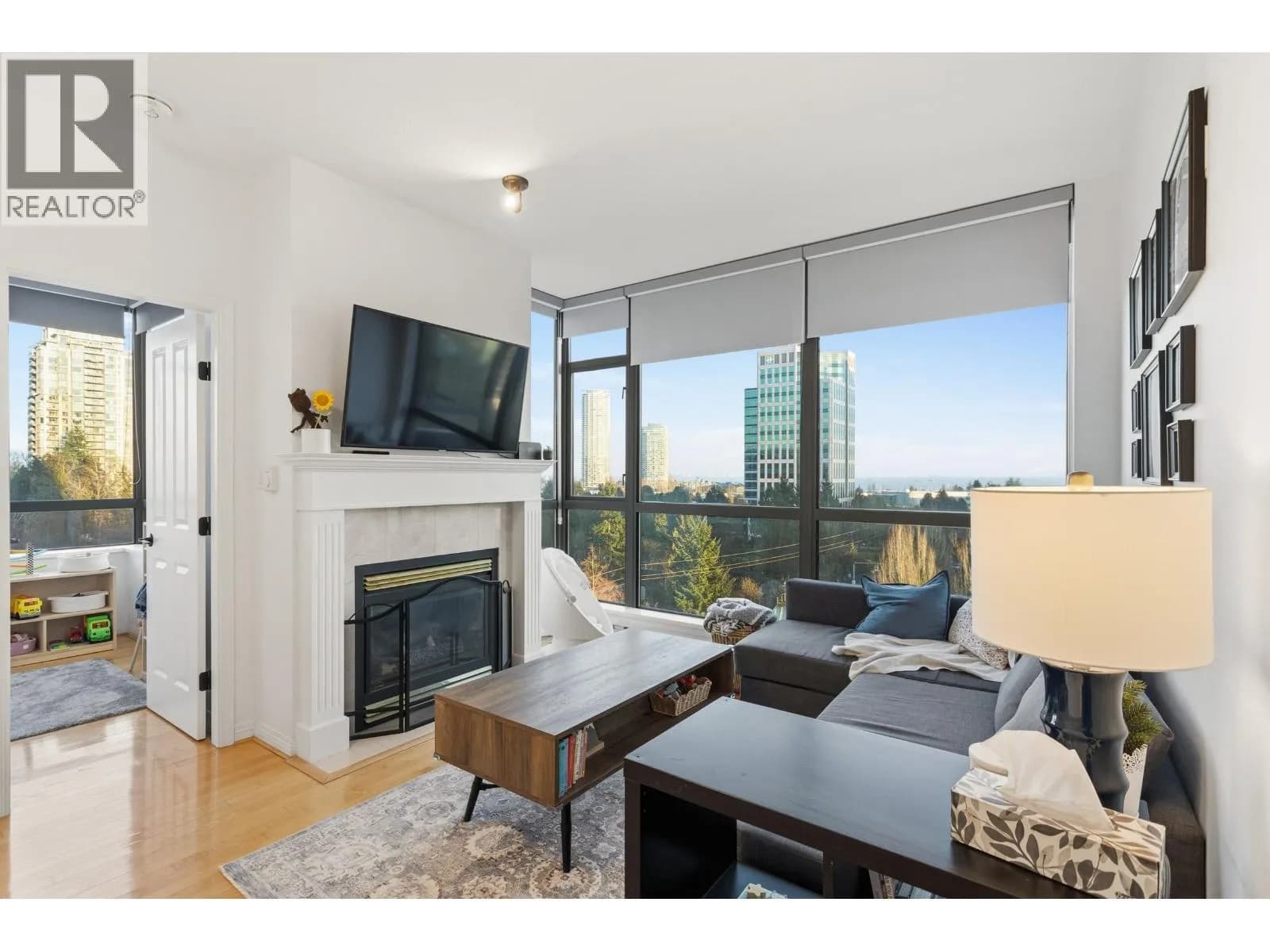 #1003 6837 STATION HILL DRIVE, Burnaby, BC photo 3