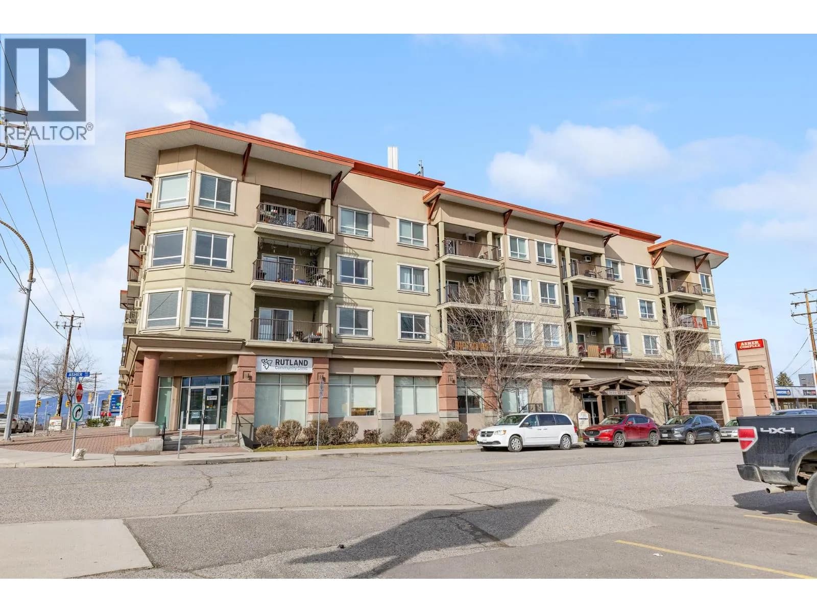 140 Asher Road, Kelowna