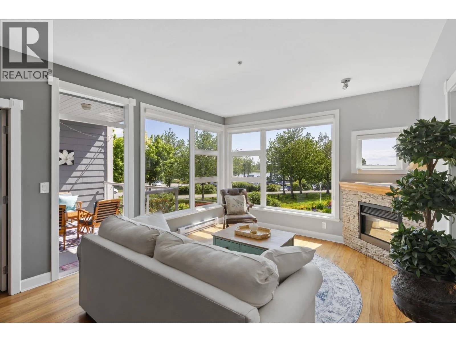 #204 4600 WESTWATER DRIVE, Richmond, BC photo 5