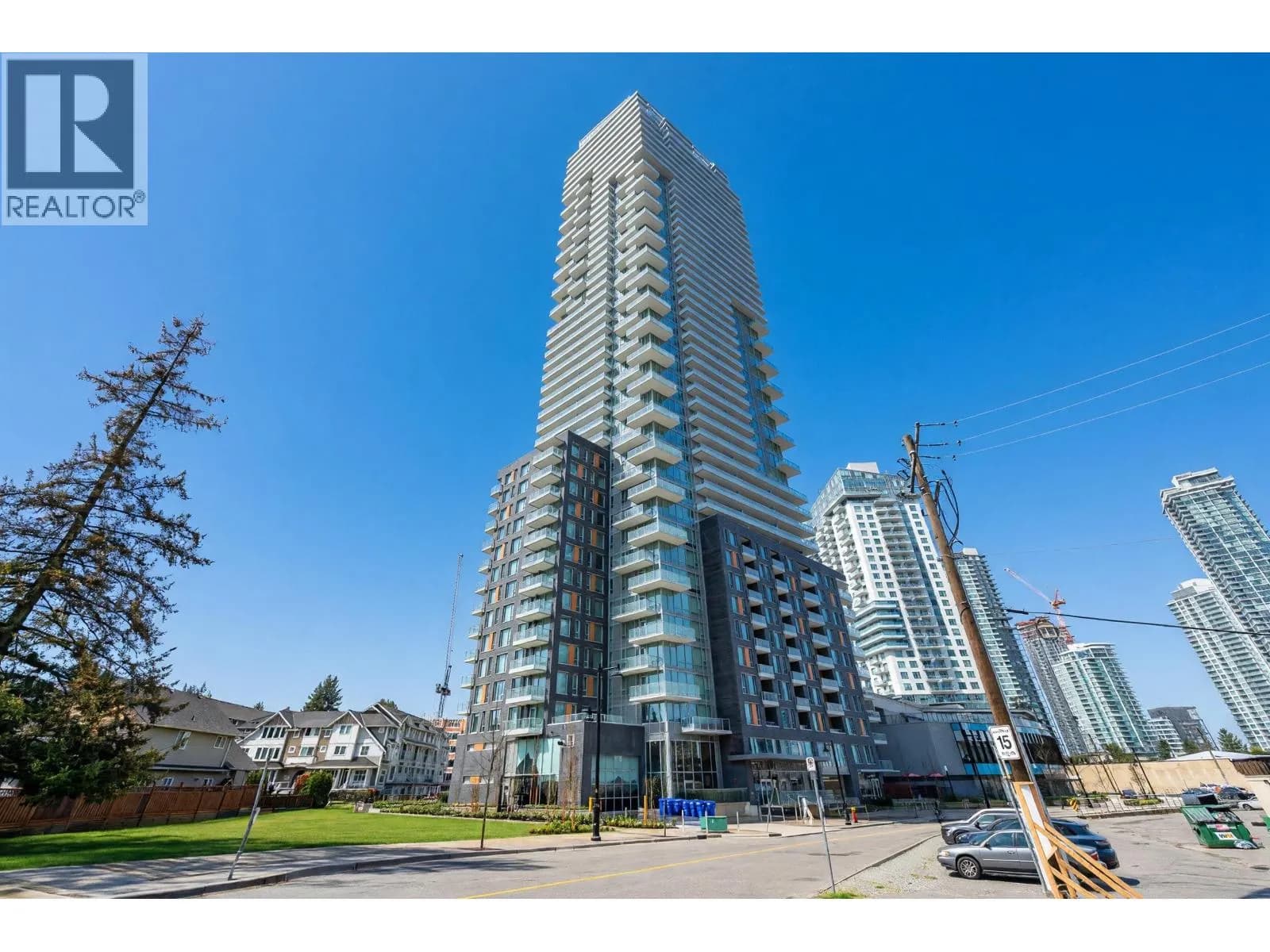 567 EMERSON STREET, Coquitlam