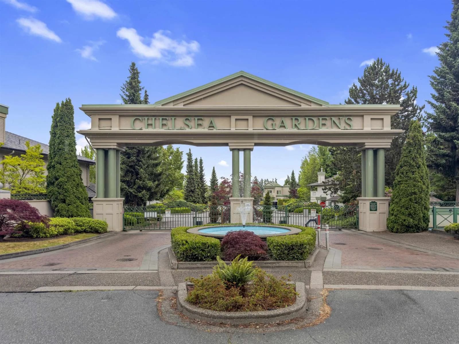 13880 70 AVENUE, Surrey