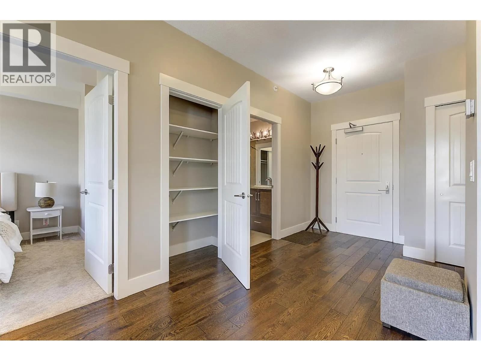 #405 1165 Sutherland Avenue, Kelowna, BC photo 4
