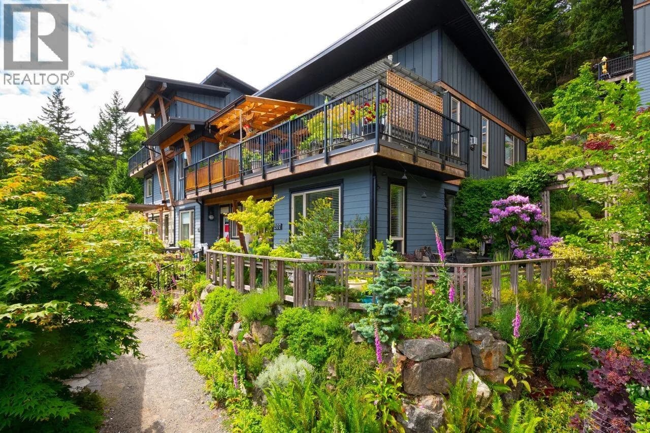 726A BELTERRA ROAD, Bowen Island