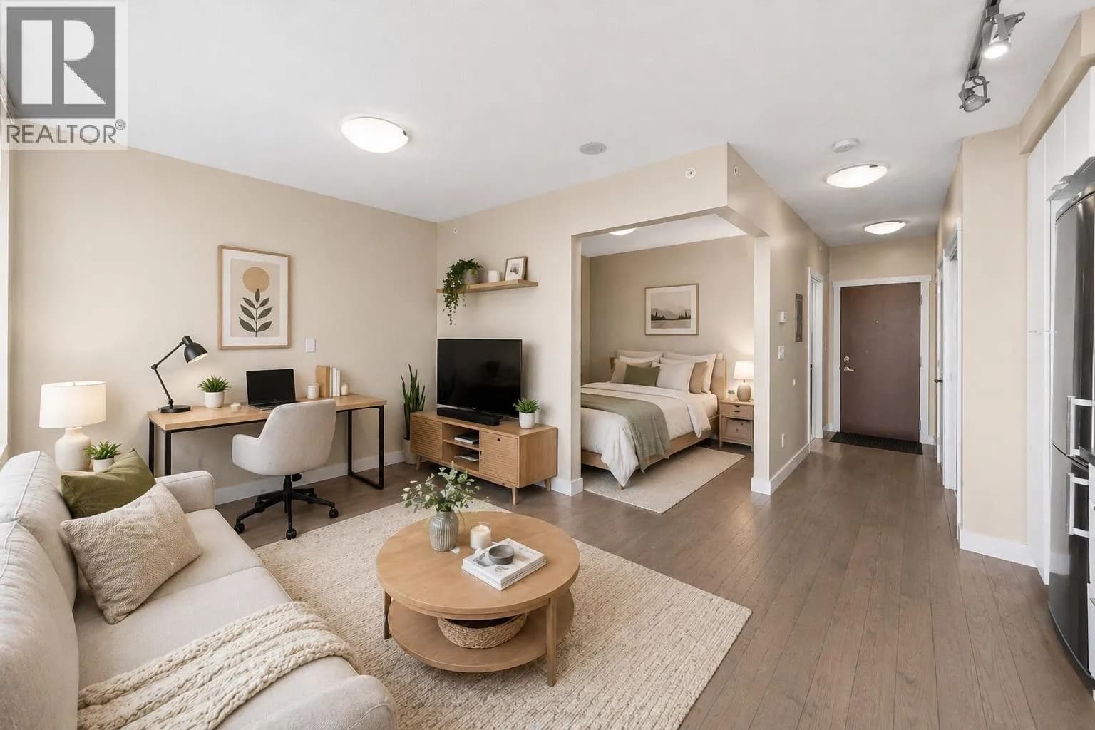 9025 HIGHLAND COURT, Burnaby