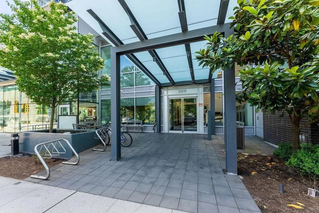 #605 13438 CENTRAL AVENUE, Surrey, BC photo 3