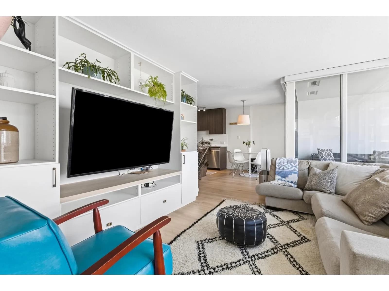 #3303 13325 102A AVENUE, Surrey, BC photo 2