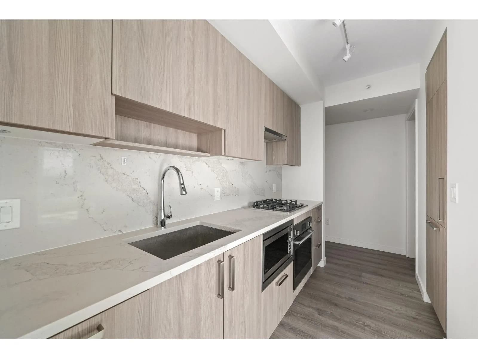 13350 CENTRAL AVENUE, Surrey