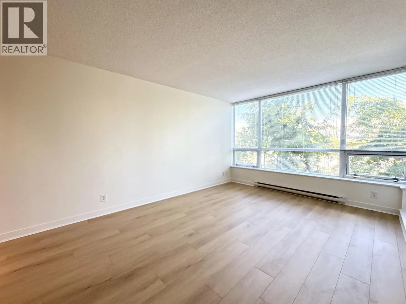 #602 7575 ALDERBRIDGE WAY, Richmond, BC photo 2