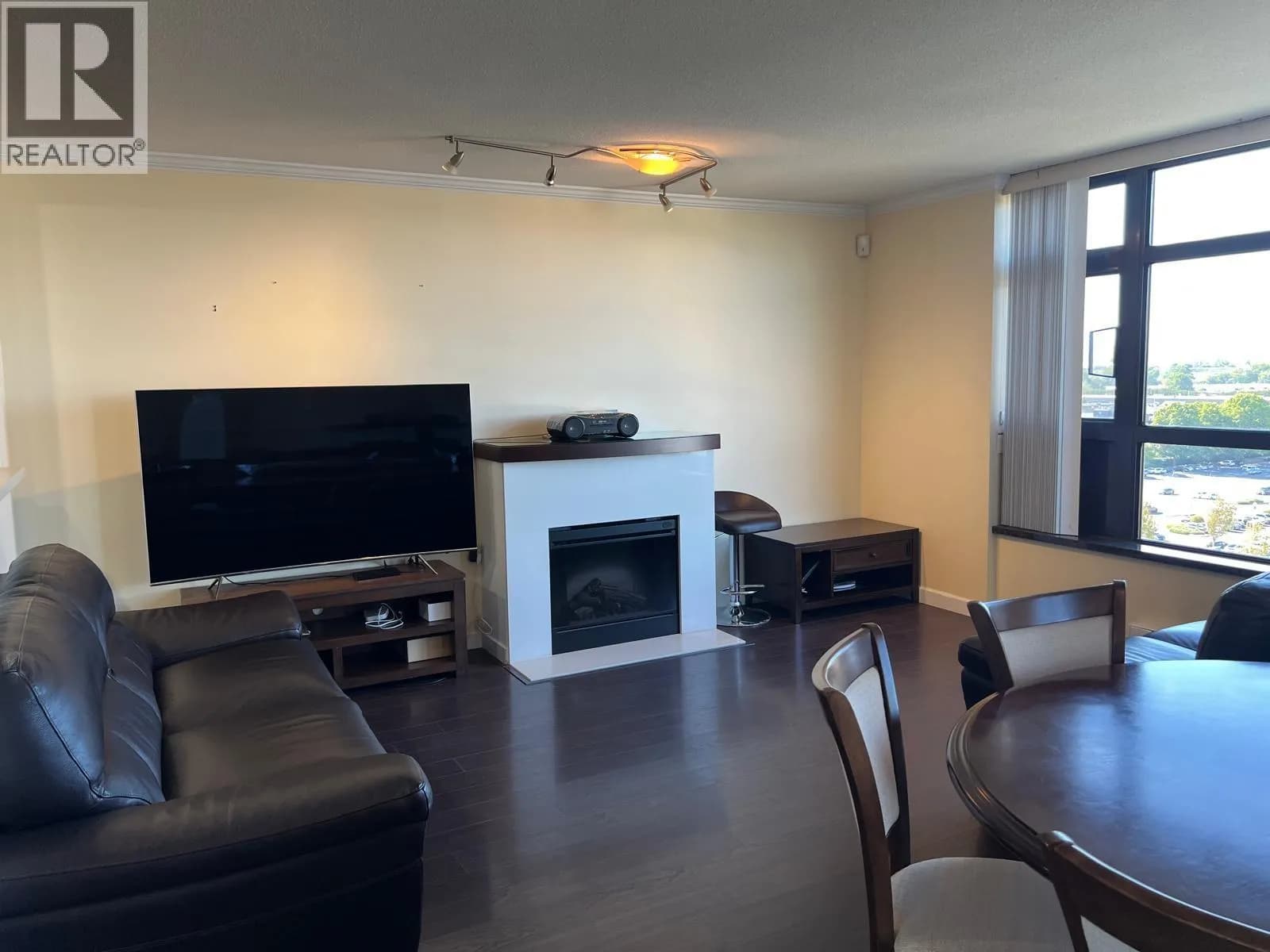 #1202 8160 LANSDOWNE ROAD, Richmond, BC photo 3