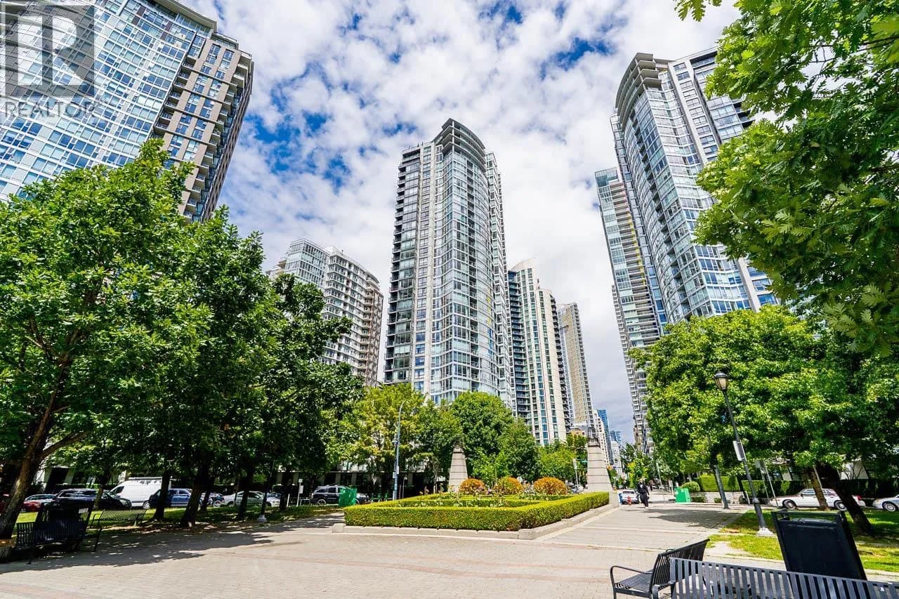 1495 RICHARDS STREET, Vancouver