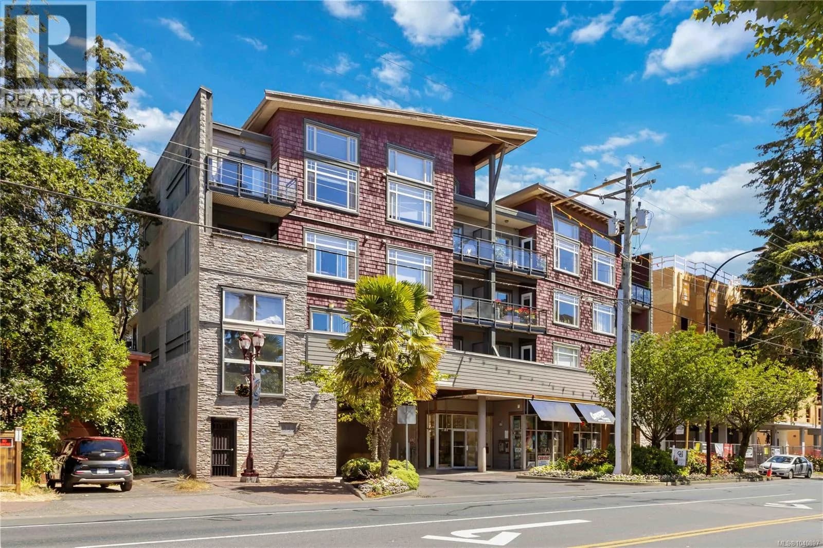844 Goldstream Ave, Langford