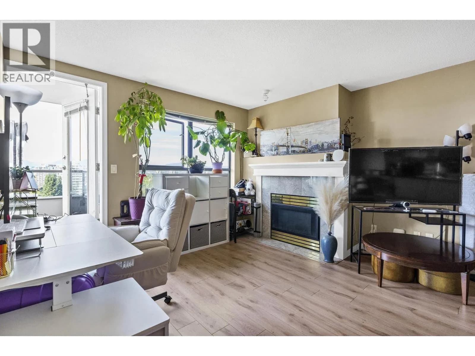 #1303 6611 COONEY ROAD, Richmond, BC photo 3