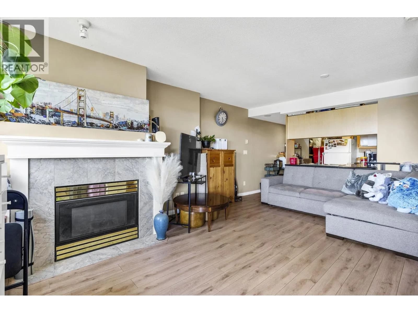 #1303 6611 COONEY ROAD, Richmond, BC photo 4