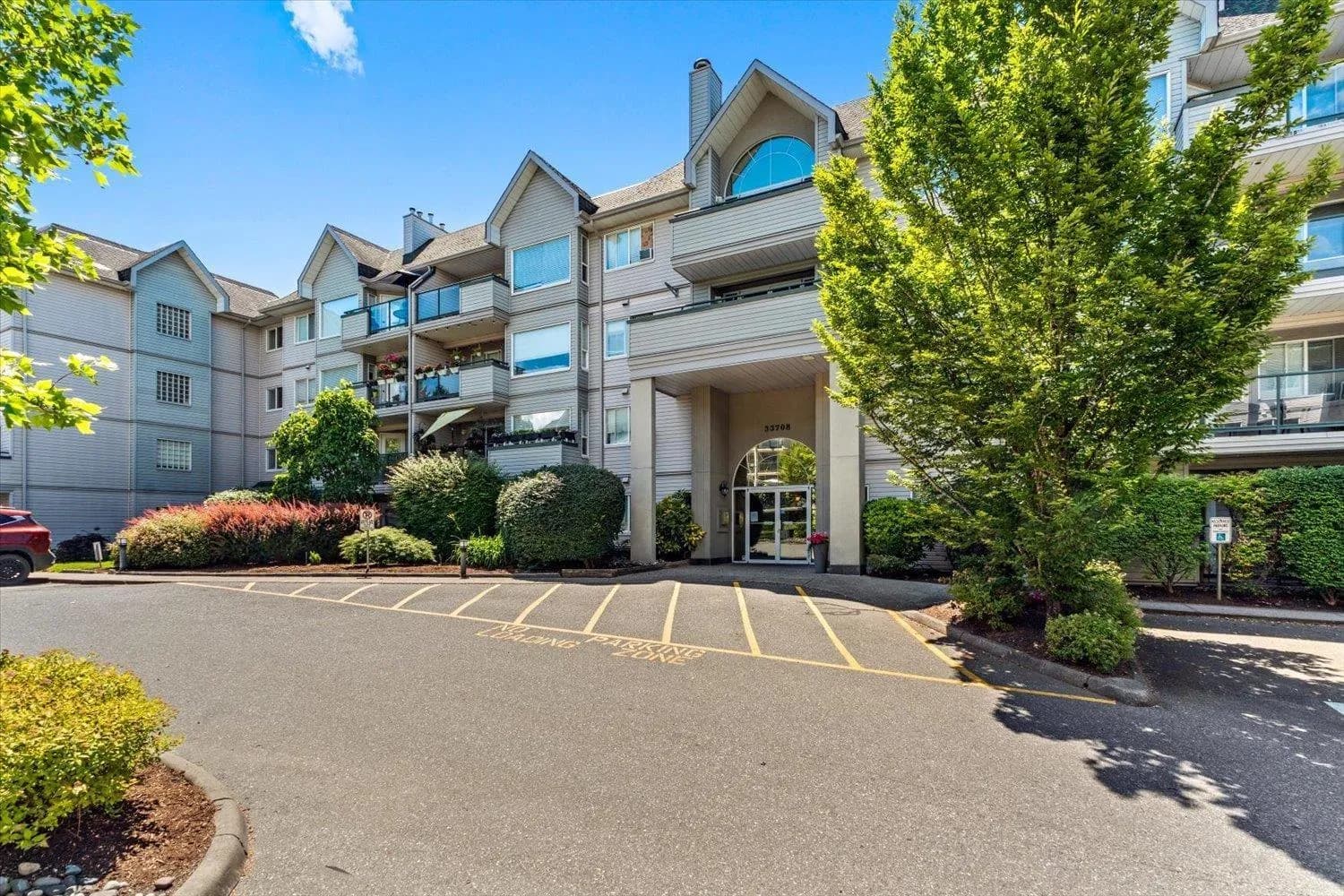 #404 33708 KING ROAD, Abbotsford, BC photo 2