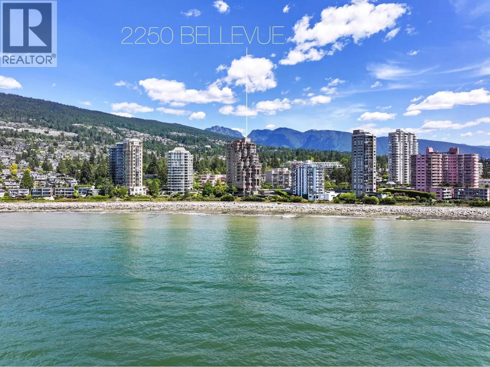 Les Terraces, West Vancouver