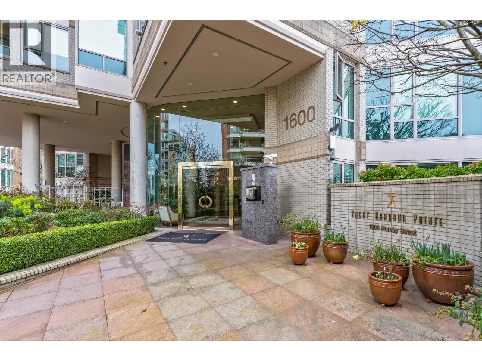 #504 1600 HORNBY STREET, Vancouver, BC photo 2