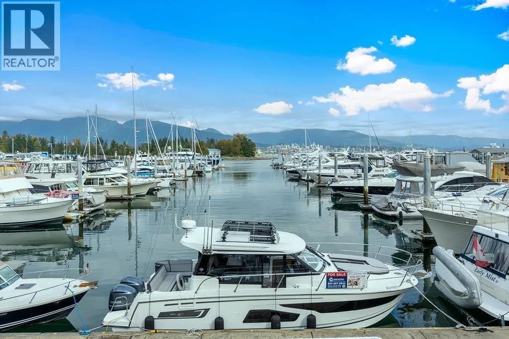 Pointe Claire, Vancouver