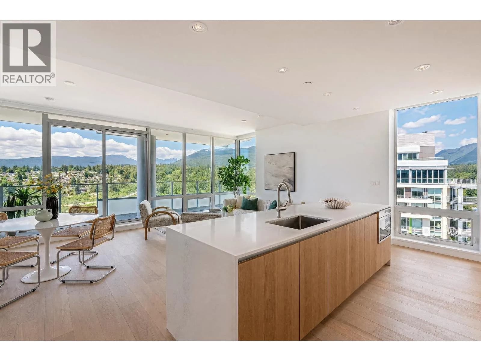 1500 FERN STREET, North Vancouver