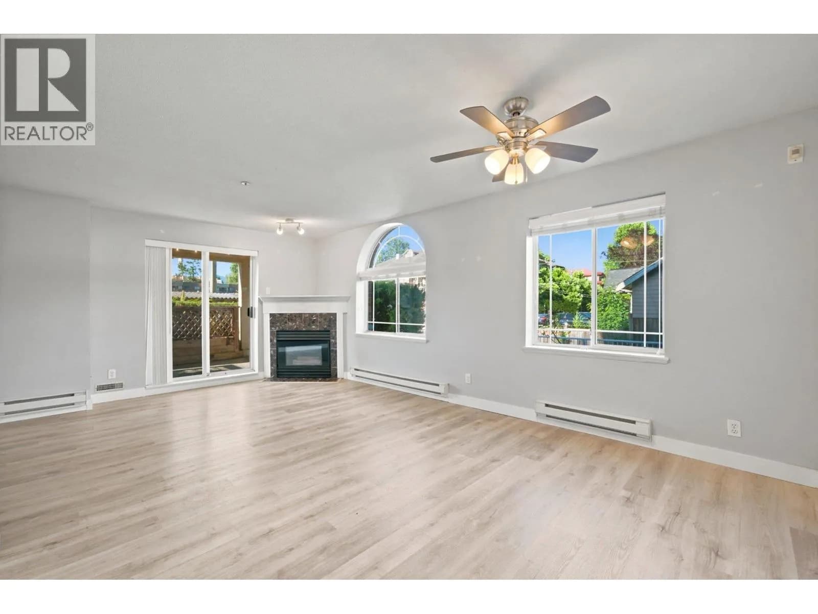 #102 2380 SHAUGHNESSY STREET, Port Coquitlam, BC photo 2