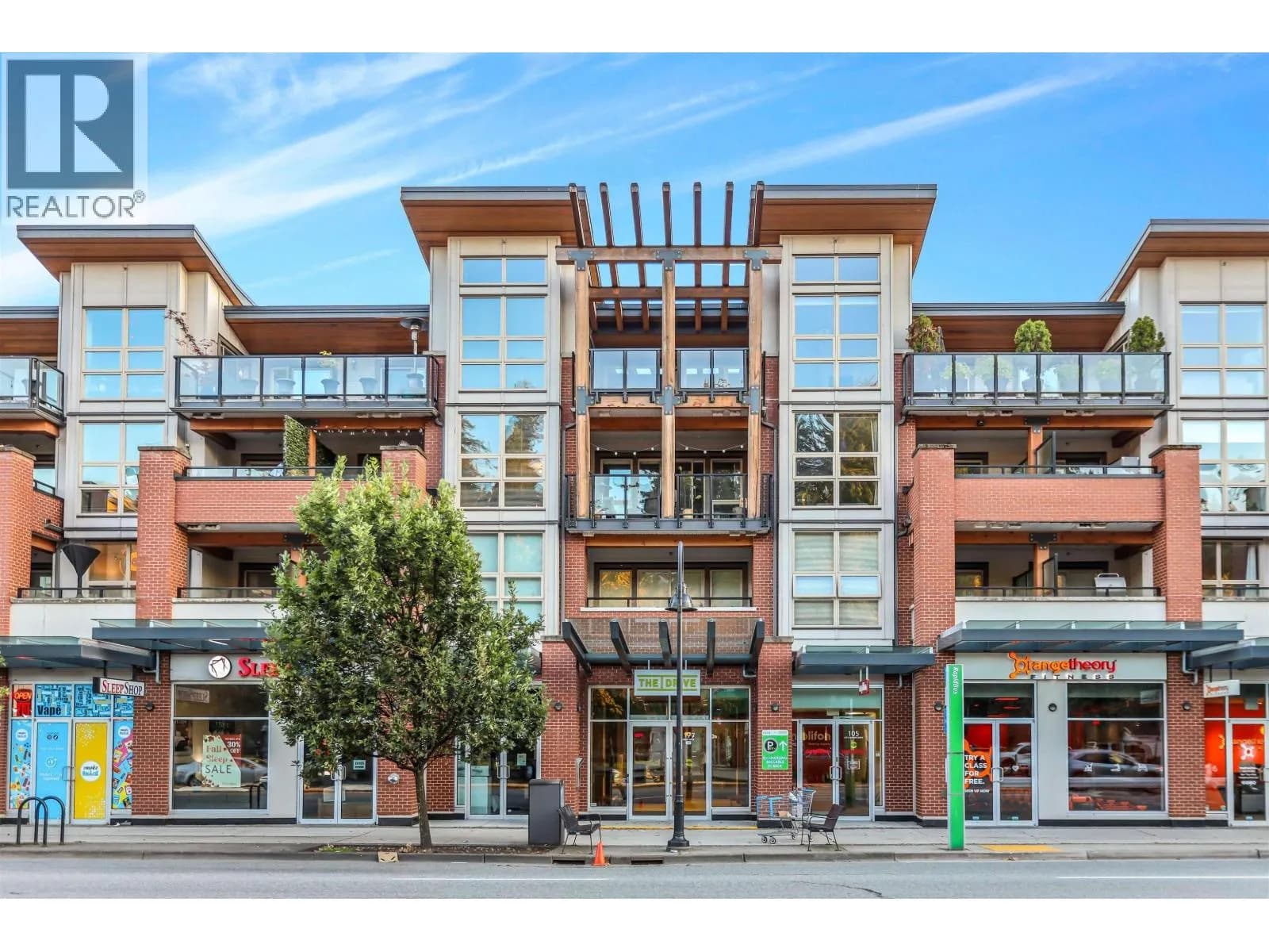 1177 MARINE DRIVE, North Vancouver