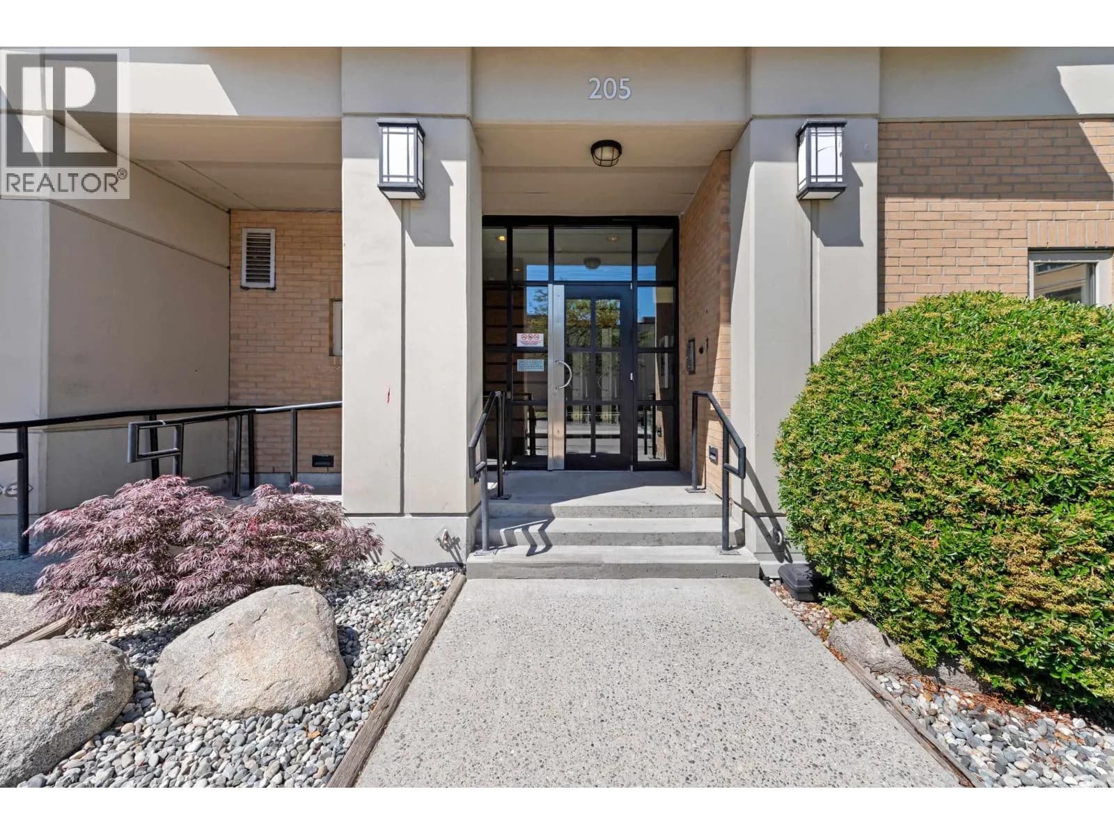 #308 205 E 10TH AVENUE, Vancouver, BC photo 3